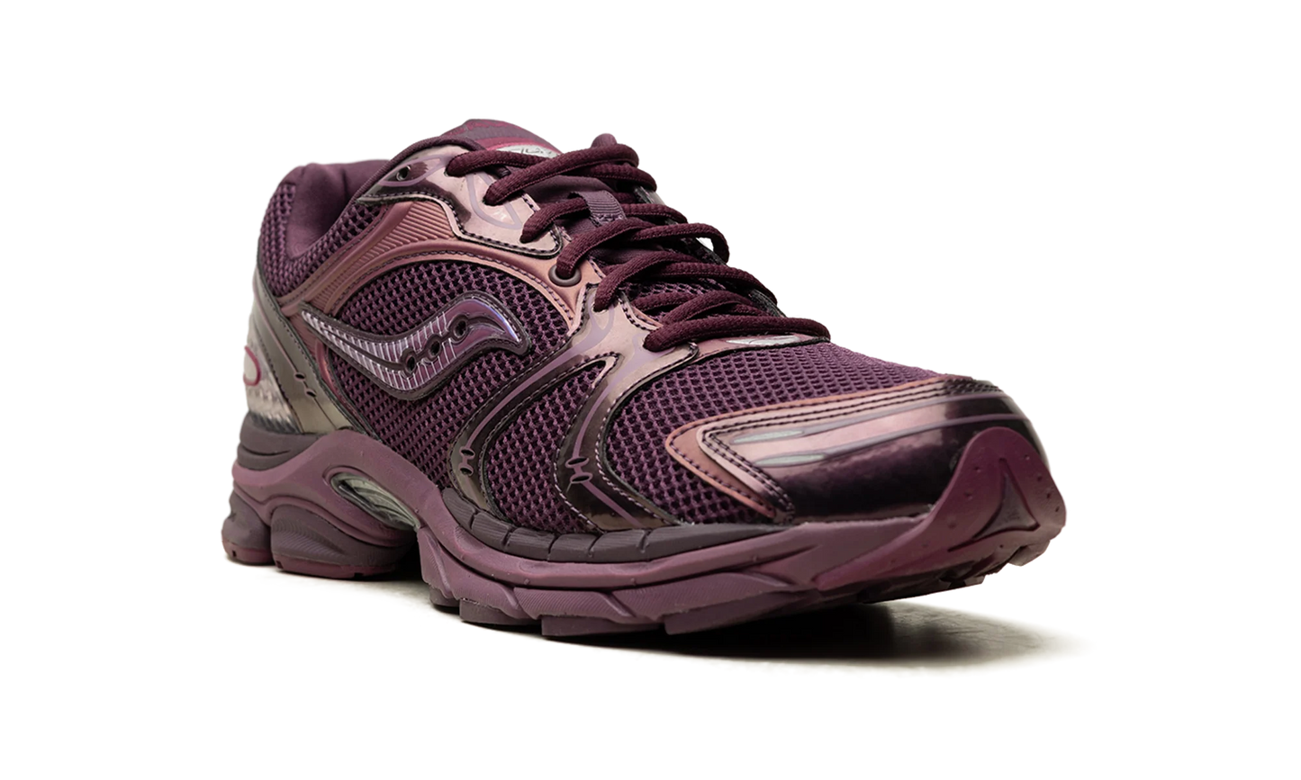 ProGrid Triumph 4 WMNS "Chroma Pack - Plum" S60817 1