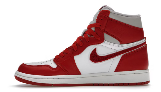 1 Retro High OG Varsity Red (Women's)