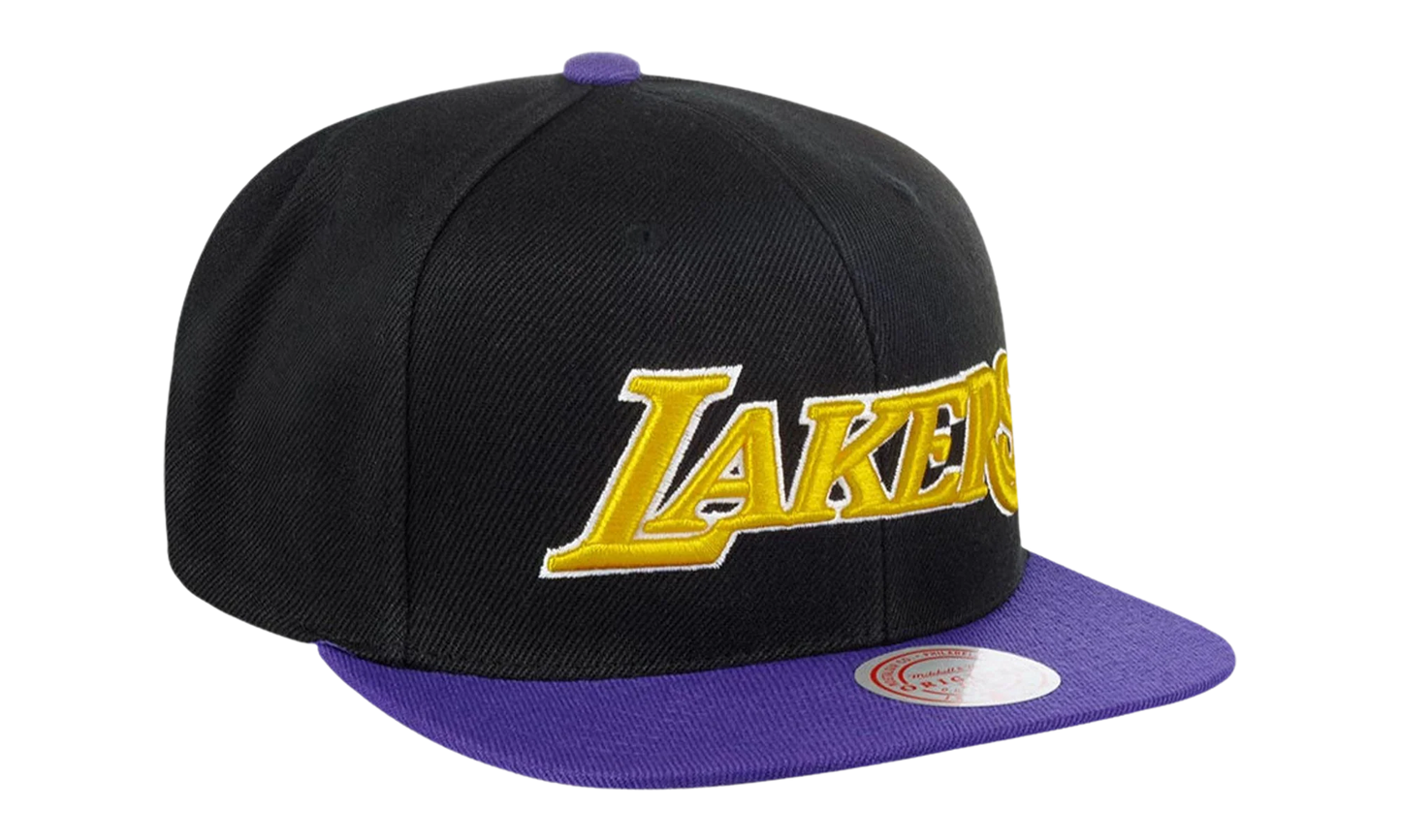 NBA Core Basic Snapback Cap "Los Angeles Lakers - Black / Purple" 6HSSJS19078 LALBKPR