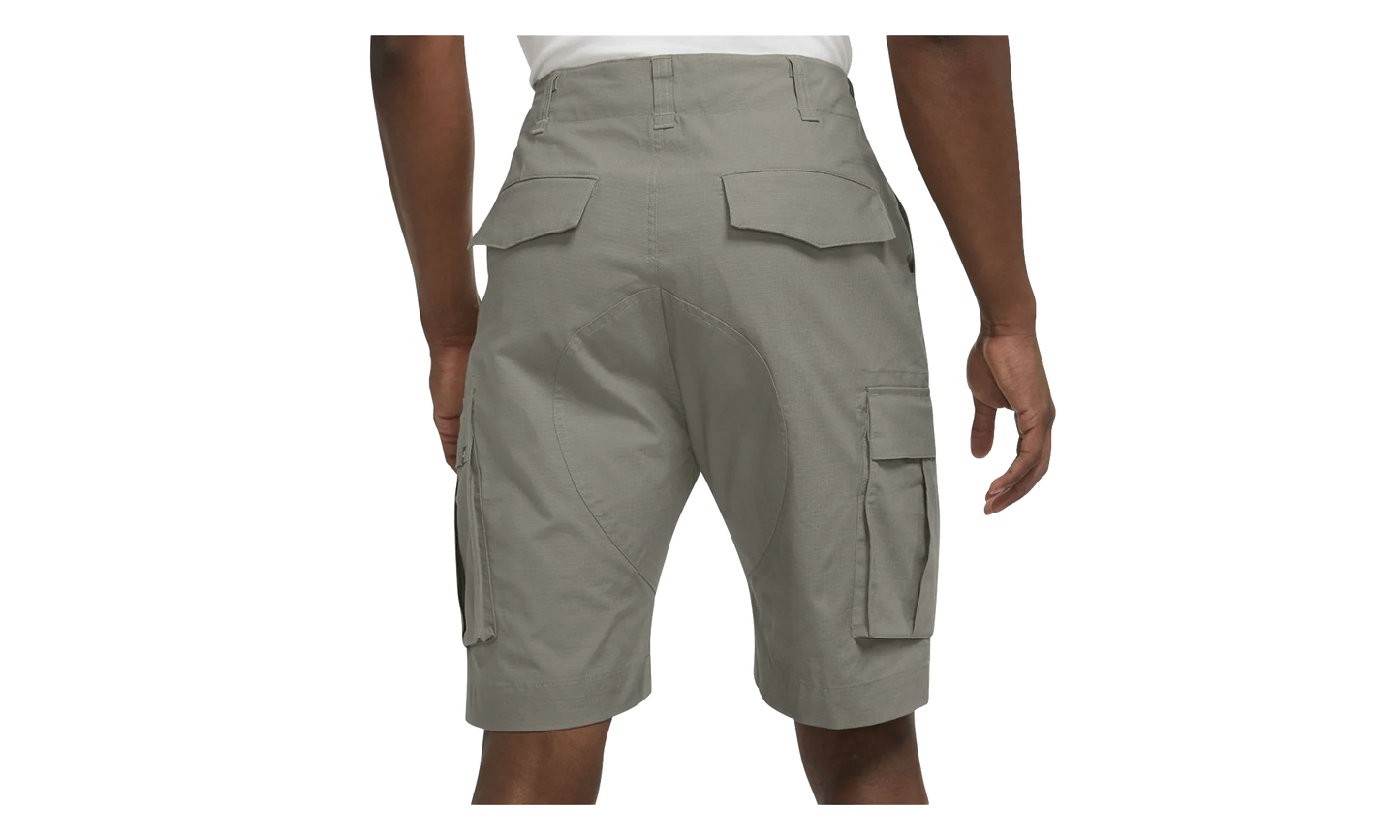 SB Skate Cargo Shorts "Light Army" CV4739 320