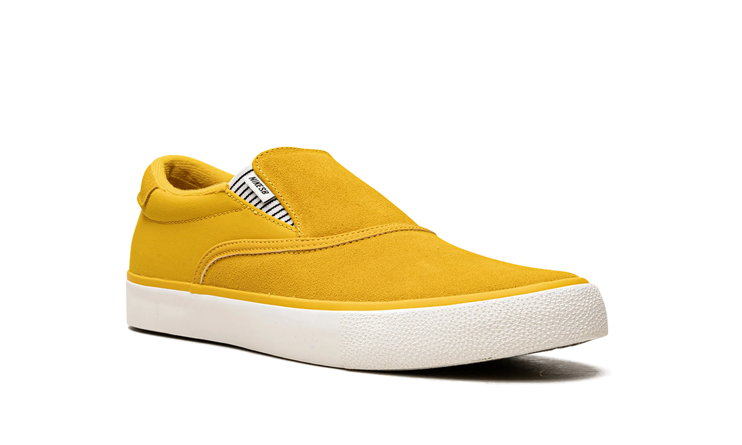 Zoom Verona Slip Premium SB DM4424 700
