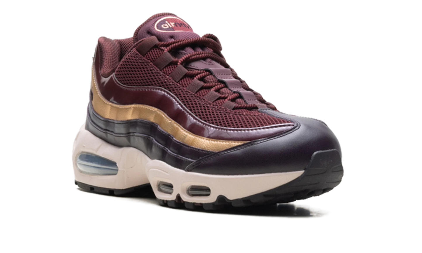 Air Max 95 SE WMNS "Big Bubble Burgundy Crush" IB6398 600