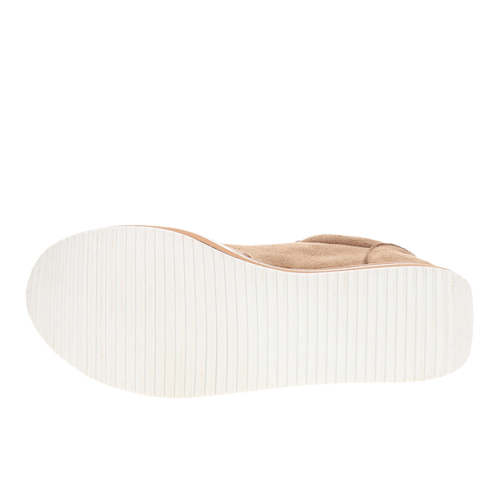 Jay Walking Platform Sneakers