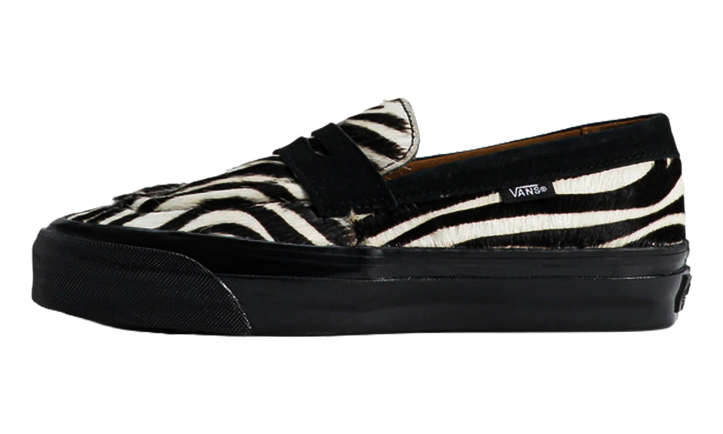 Premium Loafer "Pony Hair Zebra" VN000VASZBR