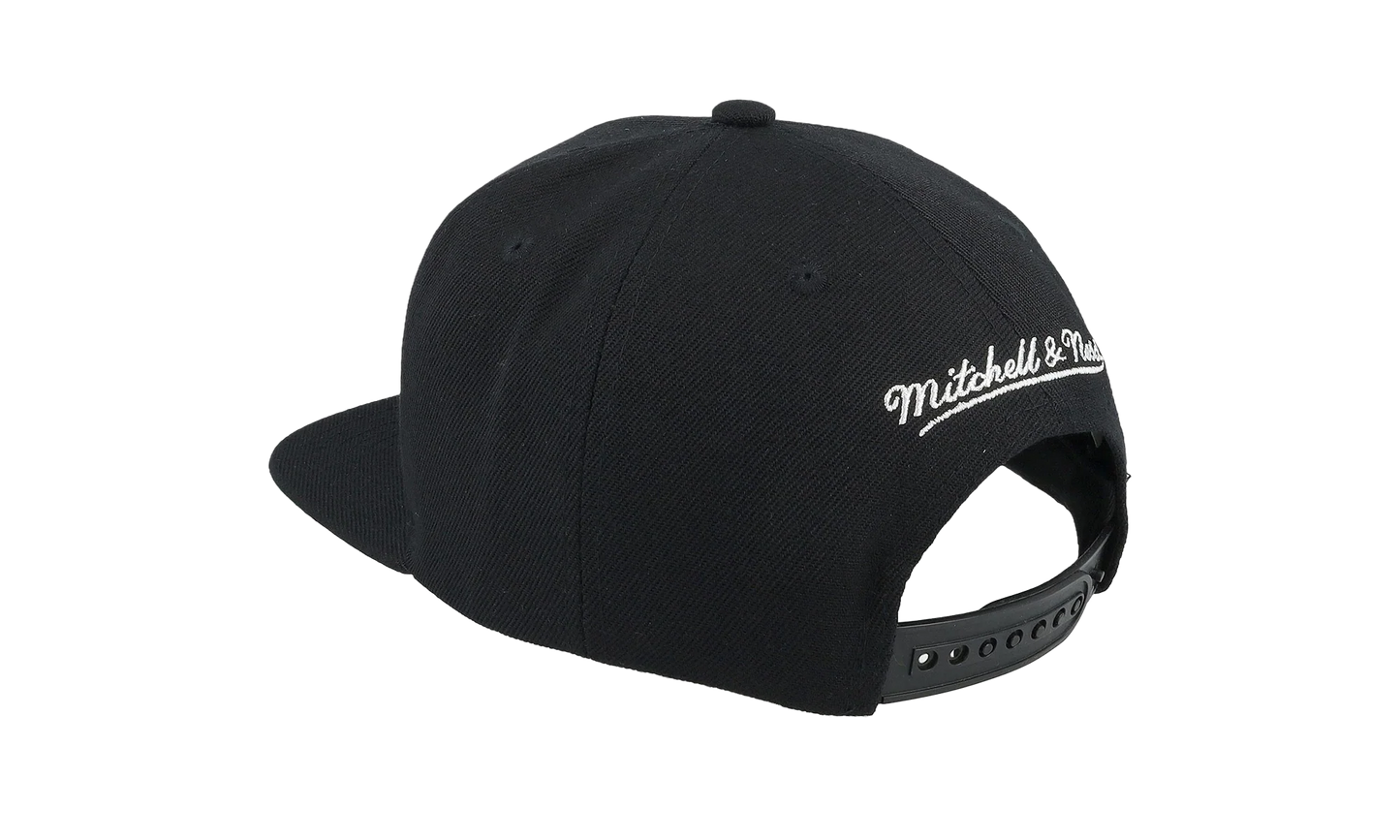 NBA Line Work Snapback Cap "Chicago Bulls - Black" HS8533 CBUBLCK