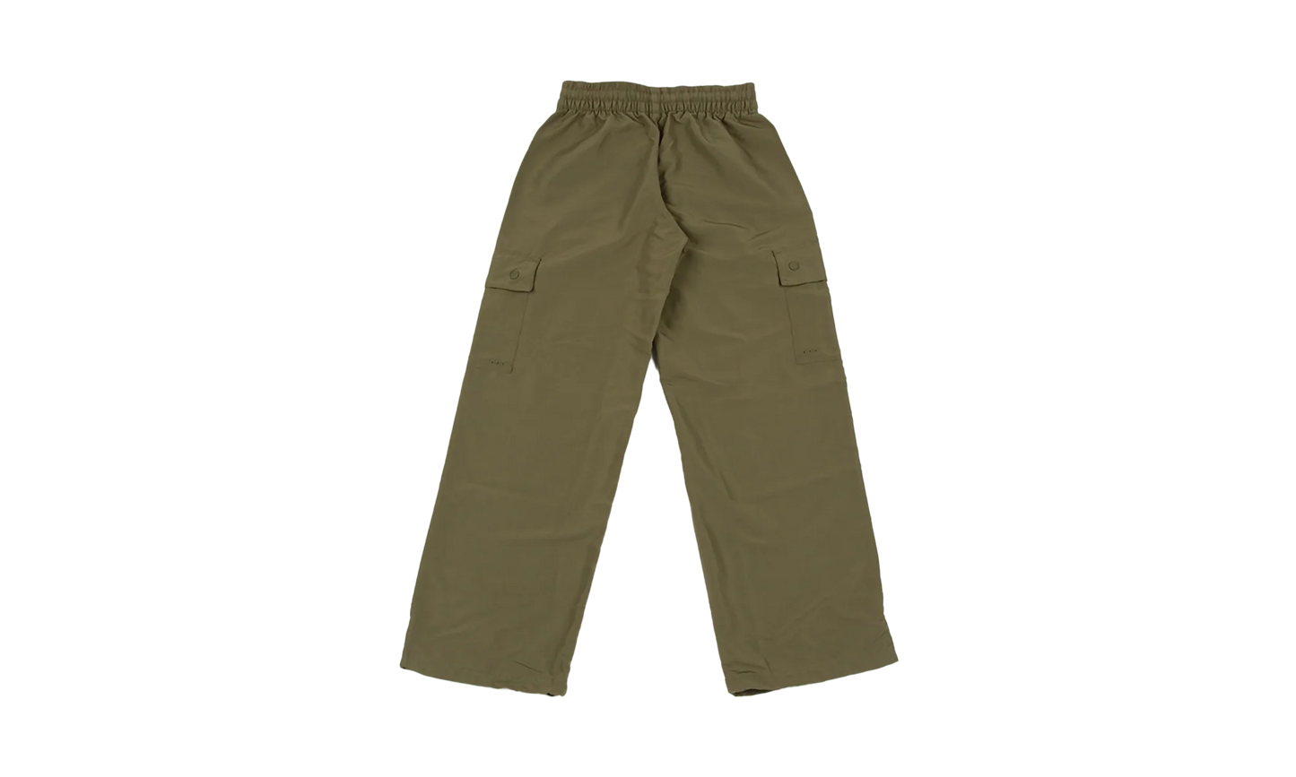 W Essential Woven Cargo "GREEN" IX9972