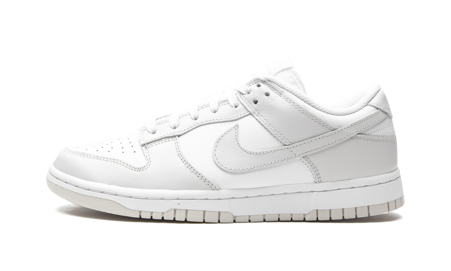 DUNK LOW WMNS"Photon Dust" DD1503 103