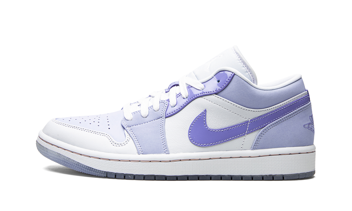 1 Low SE "Mighty Swooshers" DM5442 040
