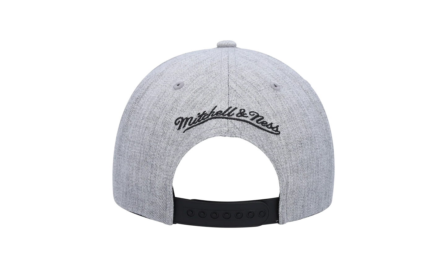 NBA Team Heather 2.0 Snapback Cap "San Antonio Spurs - Grey Heather" HHSS3272 SASYYPPPGYHT