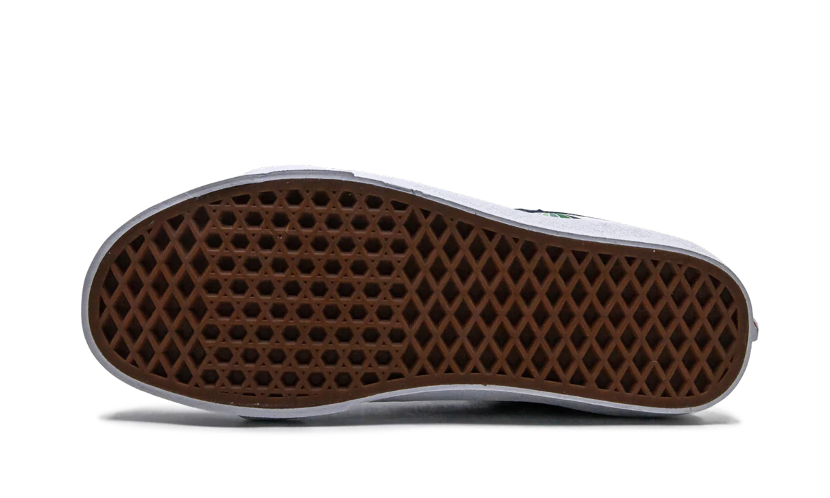 Sk8-Hi Reissue "Refract" VN0A4U3DWN8