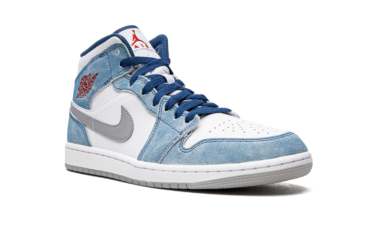 1 Mid "French Blue" DN3706 401