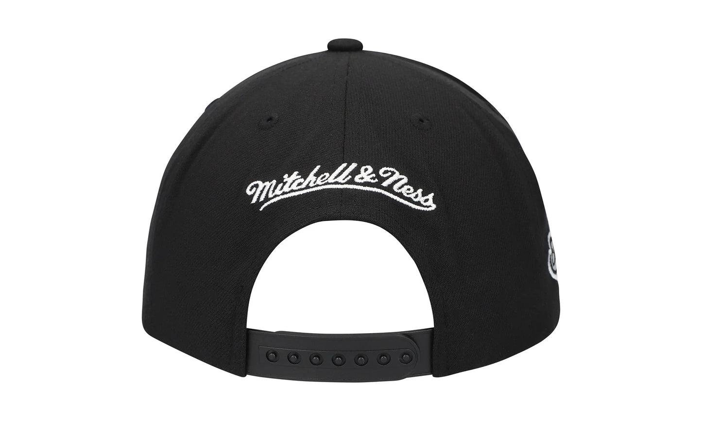 NBA Panda Pro Snapback Cap "Los Angeles Lakers - Black" HHSS7602 LALYYPPPBLCK