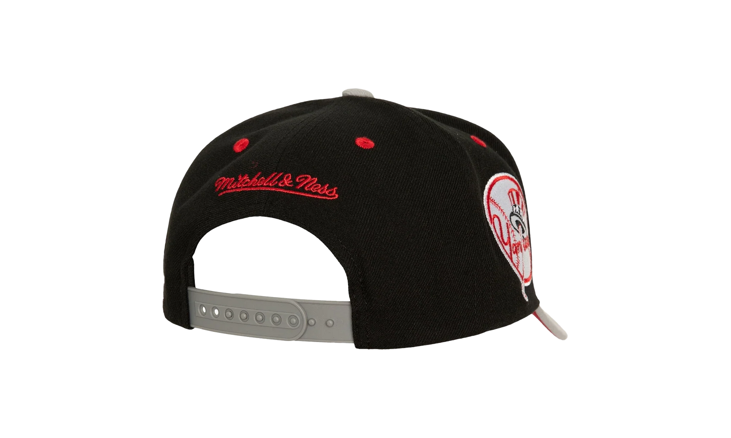 MLB Bred Pro Snapback Cap "New York Yankees - Black" HP7954 NYYBLCK