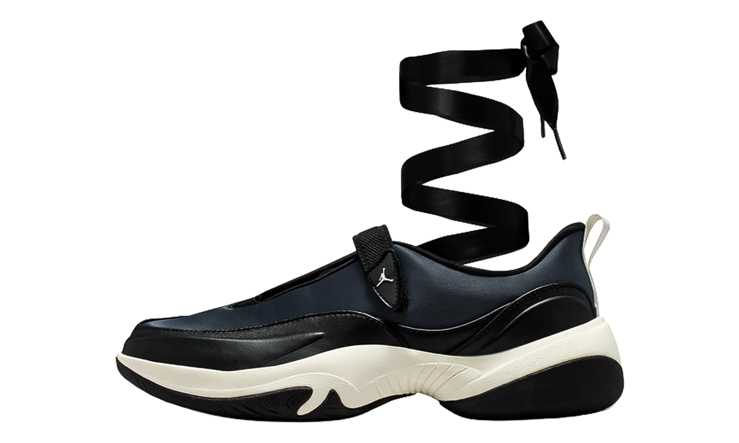 Jordan Pointe WMNS "Black Sail" IB8597 001