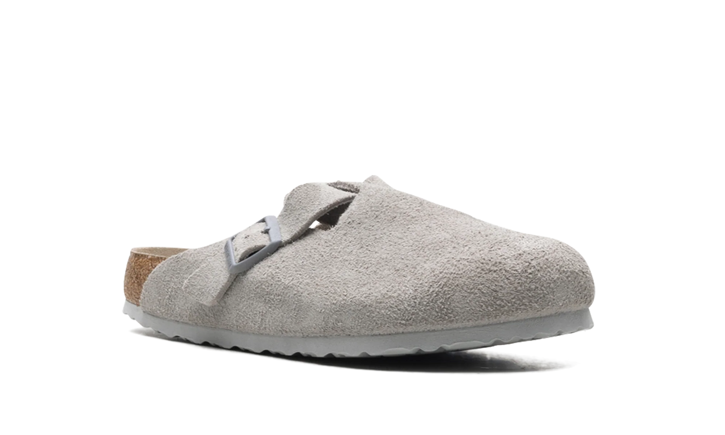 Boston Soft Footbed "Suede Stone Coin" 1020549