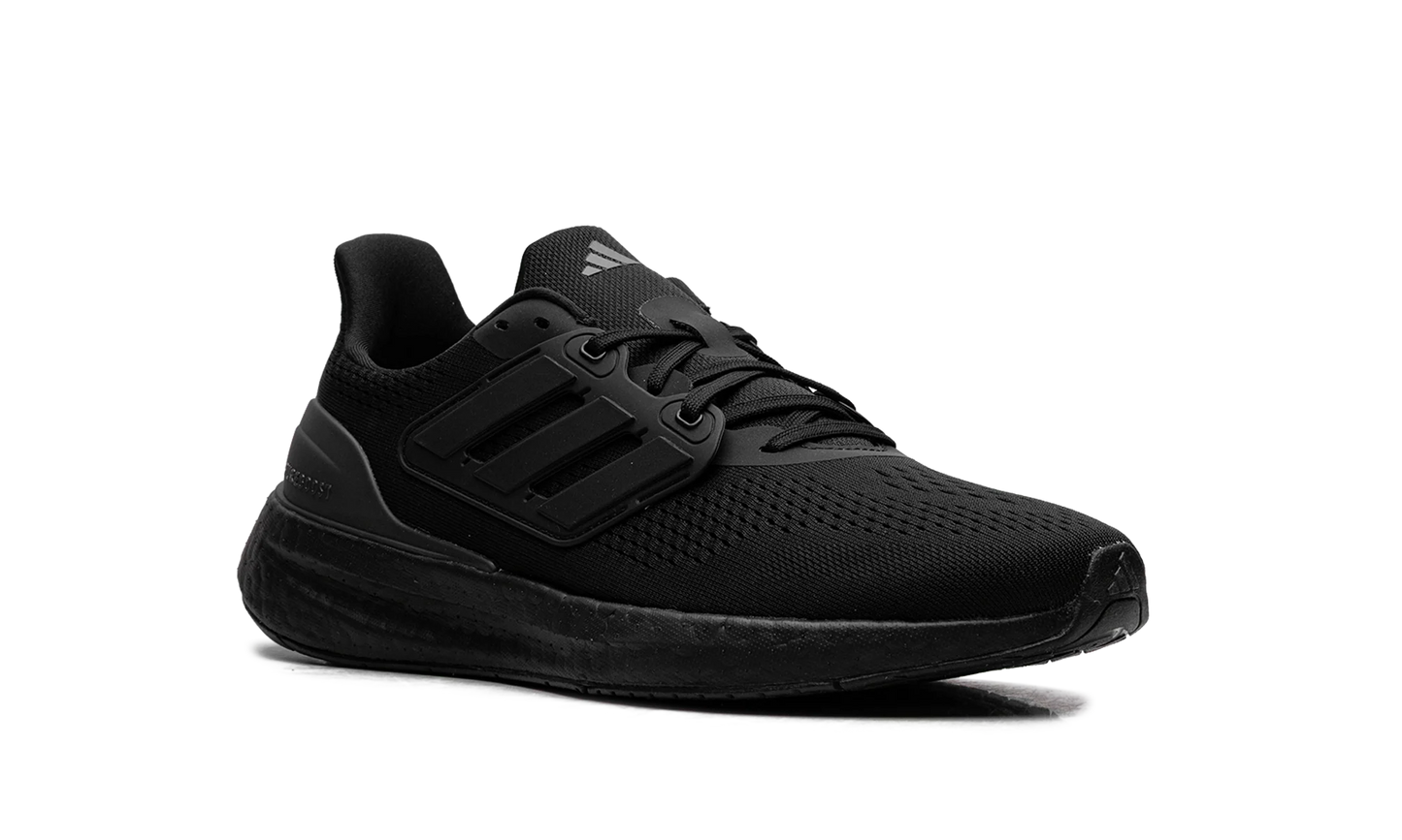 Pureboost 23 "Core Black" IF2375