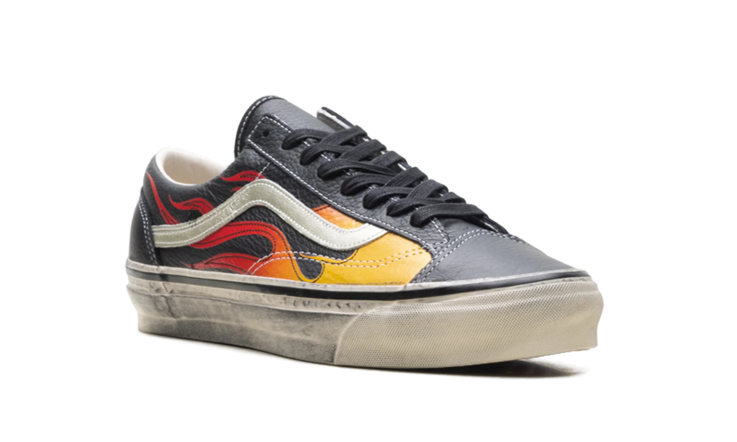LX Old Skool "Archive Flame Black" VN000D9RCJK