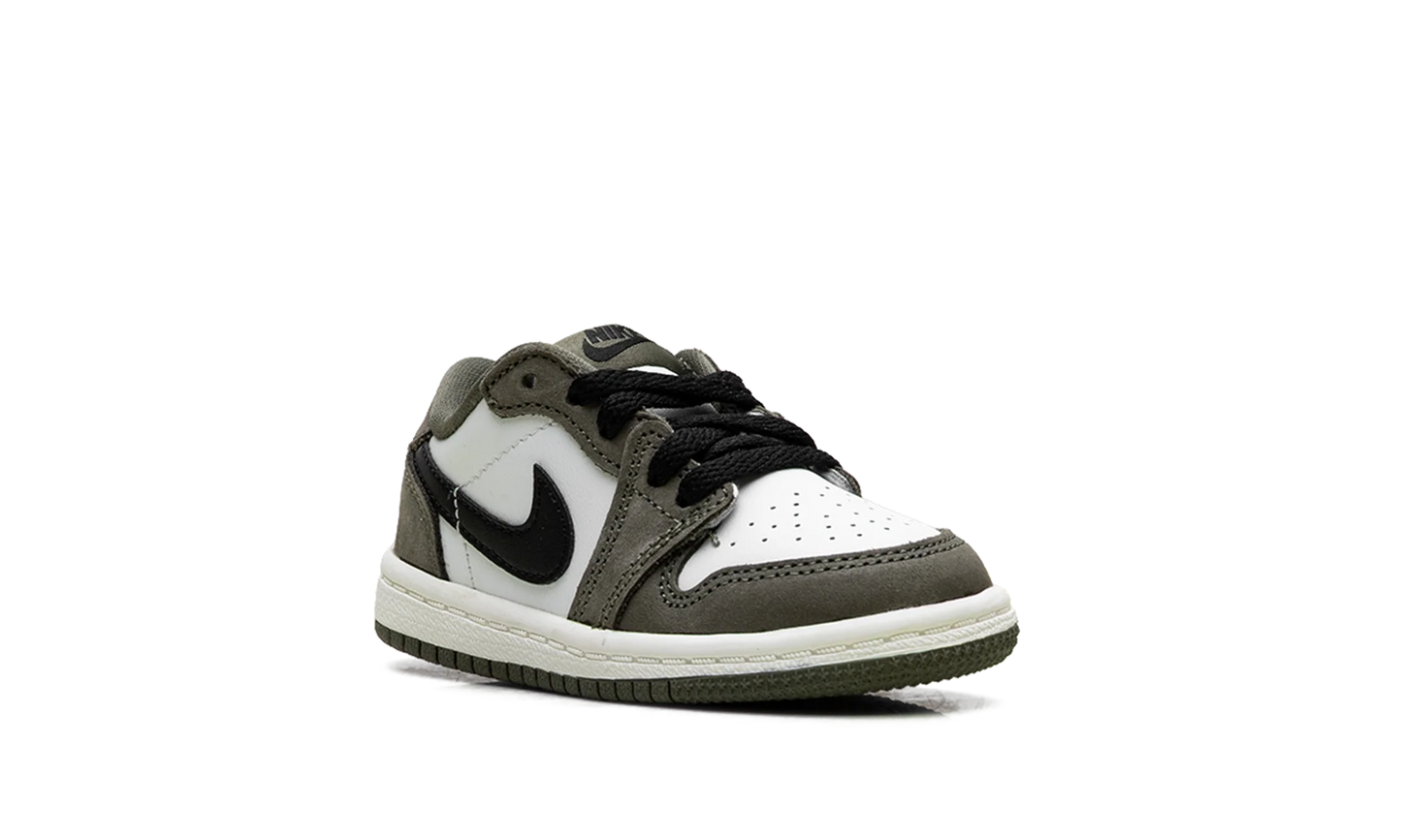 Air Jordan 1 Retro Low OG TD "Medium Olive" HQ6997 200