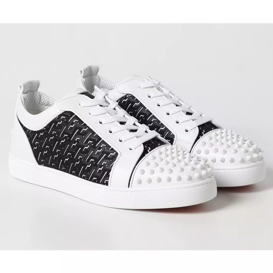 Louis Junior Spikes Orlato Flat CL Monogram White Black
