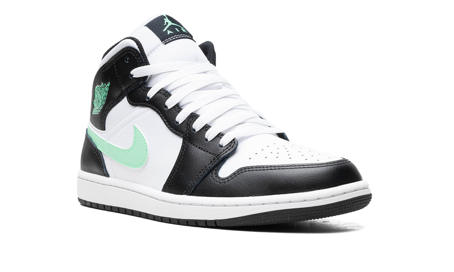1 Mid "GREEN GLOW" DQ8426 103