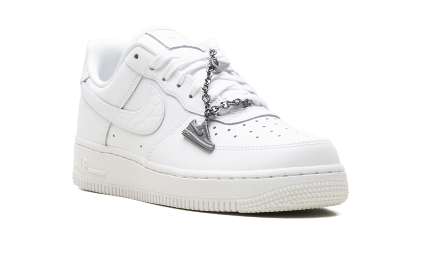 Air Force 1'07 Low WMNS"Summit White Mini Charm" IM6485 121
