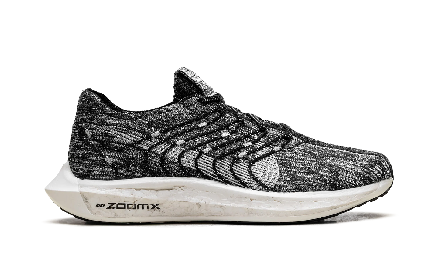 Pegasus Turbo Next Nature "Black / White" DM3413 005