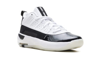 Max Aura 7 "White Summit White Black" HQ2091 100