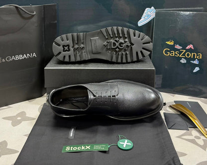 Brushed Calfskin Derby Shoes – Black