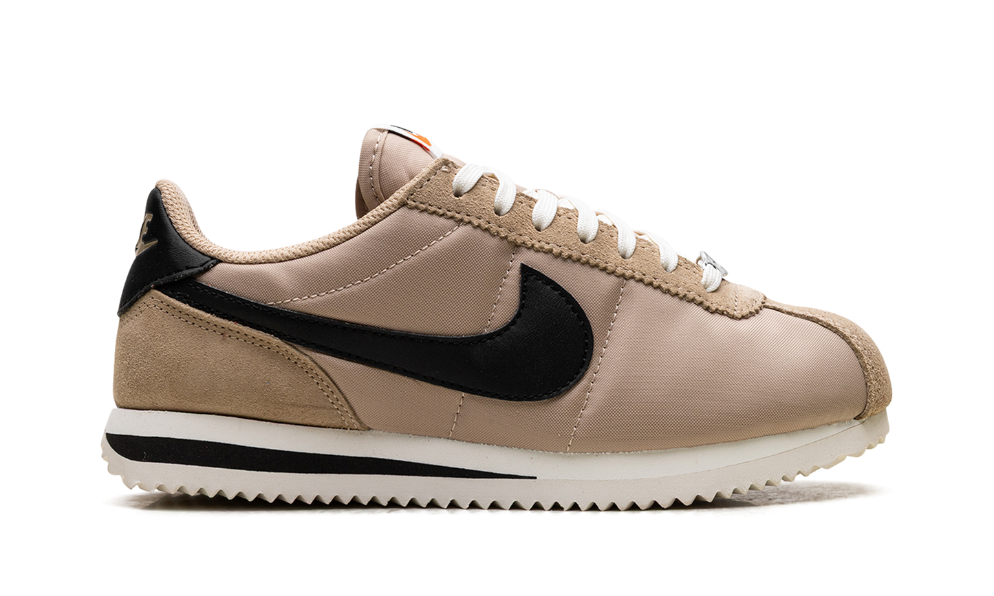 Cortez WMNS"Desert Black Sail" If1764 200