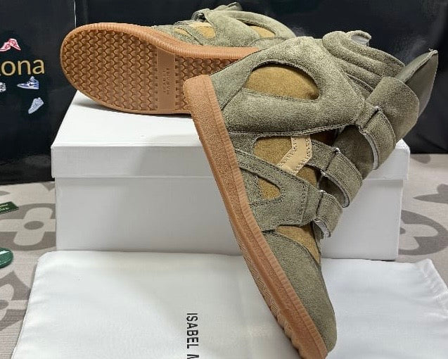 Bekett Olive Green