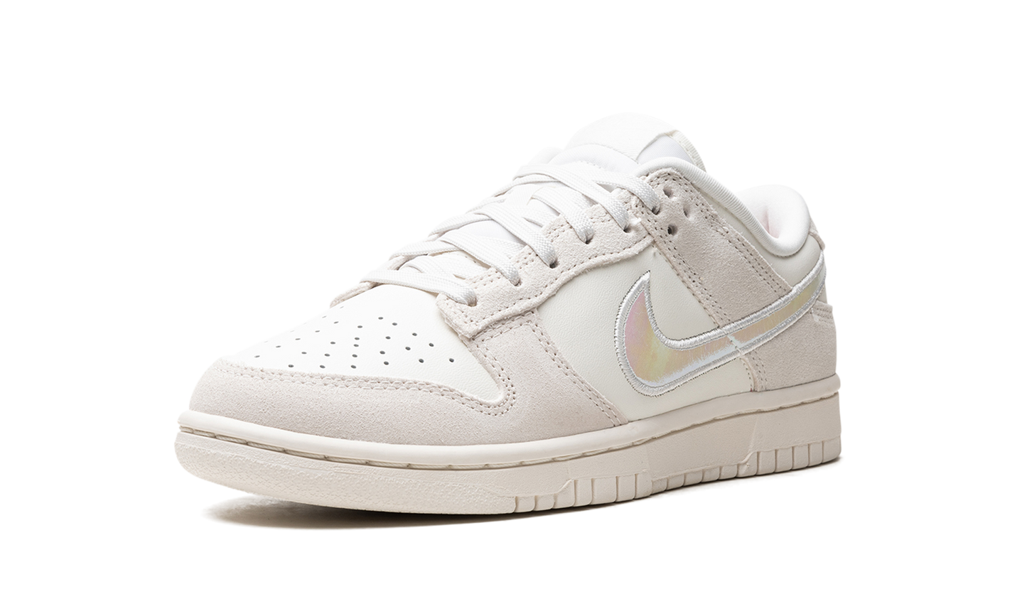 DUNK LOW WMNS"Ridescent Swoosh" HF5074 133