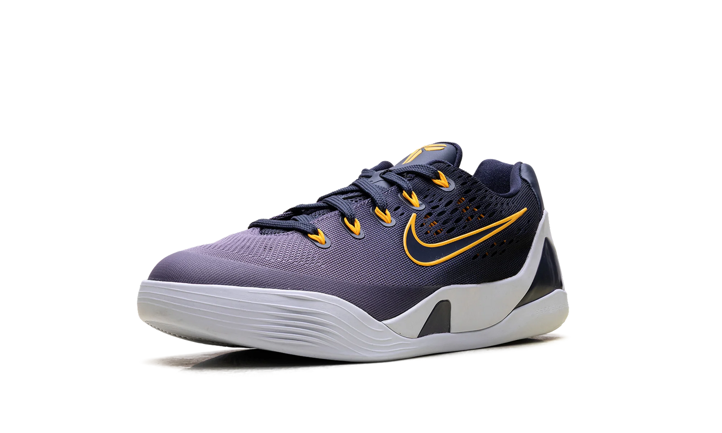 Kobe 9 EM Low GS "Fade" IM6641 400