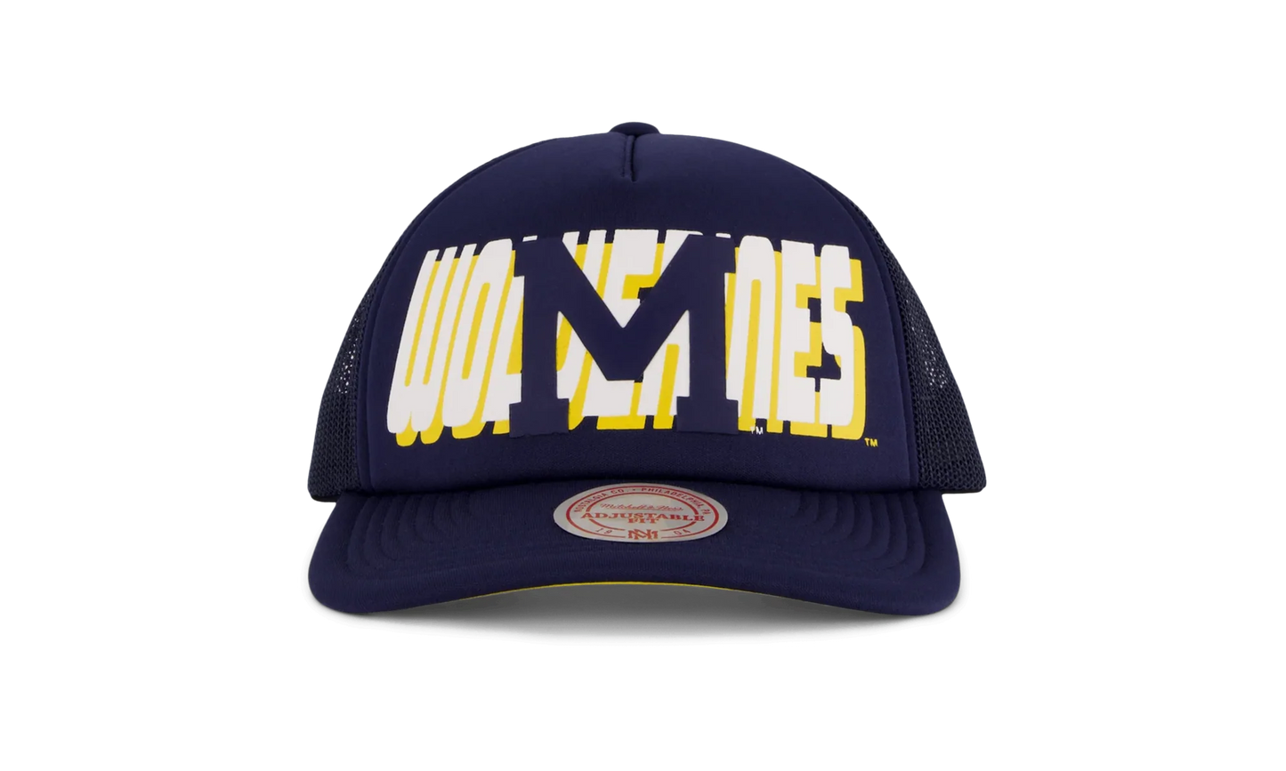 NCAA Billboard Trucker Snapback Cap "Michigan Wolverines - Navy" HHSS5346 UMIYYPPPNAVY
