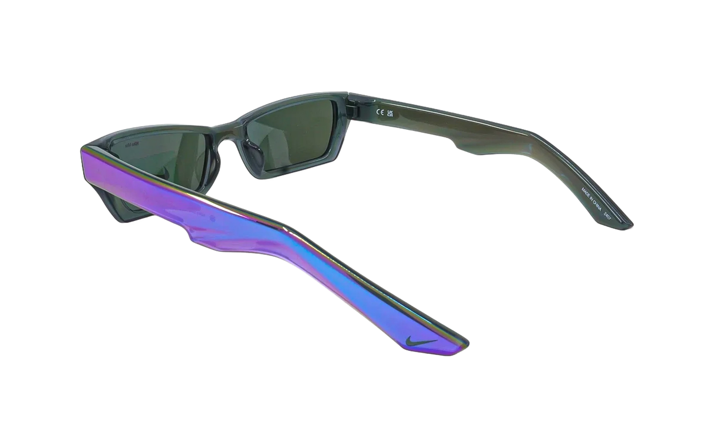 Lucent Boost Sunglasses "Magenta Mirror" EV24051 601