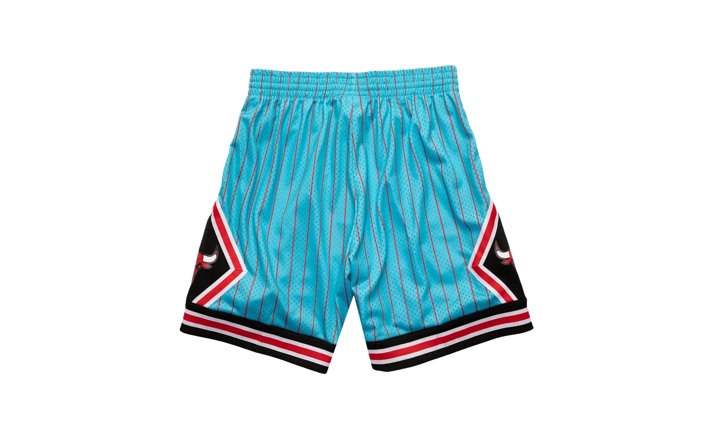 NBA Reload 2.0 Swingman Shorts "1995 Chicago Bulls - Light Blue" SMSHGS20063 CBULTBL95