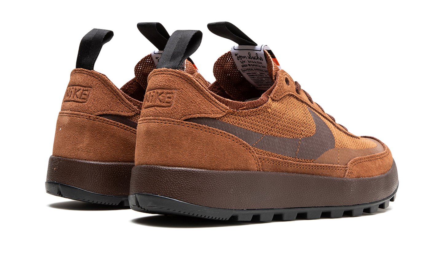 GENERAL PURPOSE SHOE WMNS"Tom Sachs - Field Brown" DA6672 201