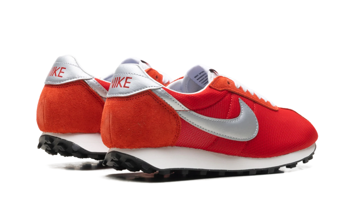 LD-1000 WMNS "University Red Silver" HF3227 600