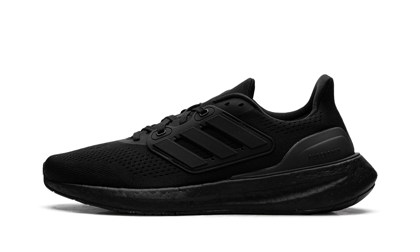 Pureboost 23 "Core Black" IF2375