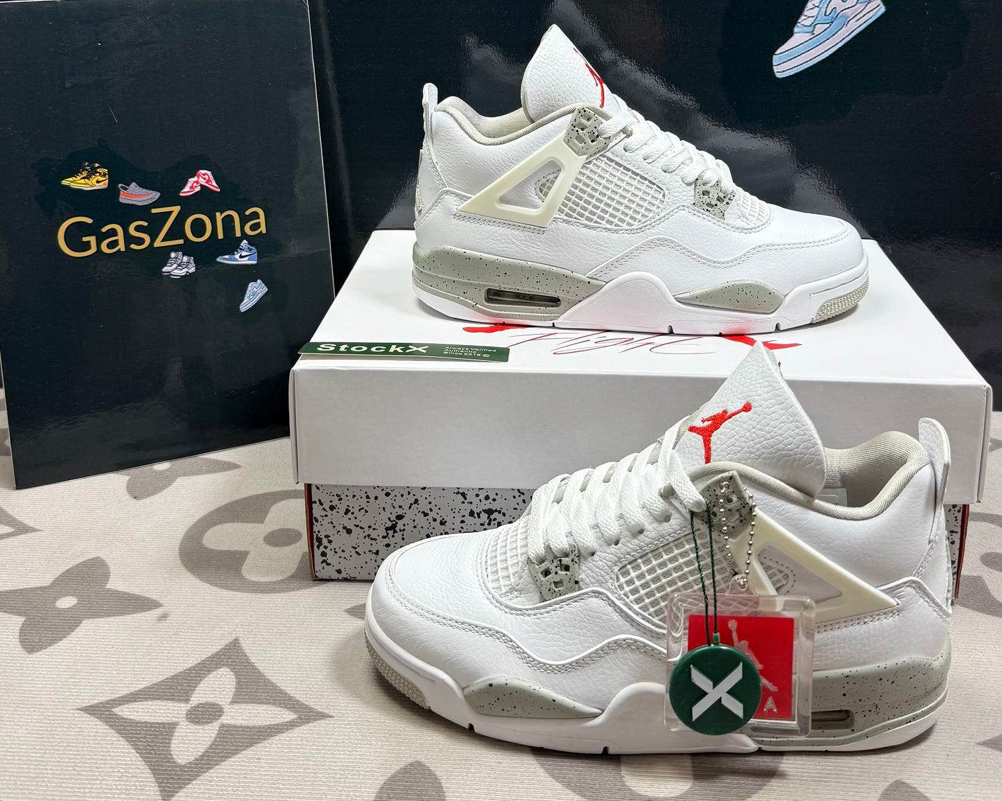 4 Retro White Oreo (2021)