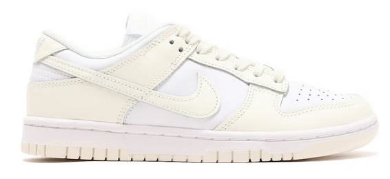 Dunk Low Retro Coconut Milk (W)