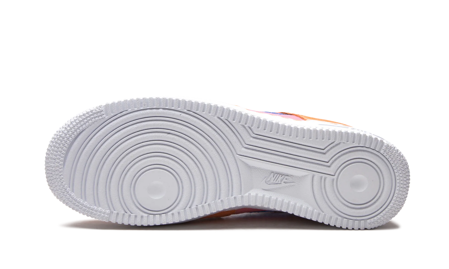 Air Force 1 Low "Orange Trance" CW7300 800