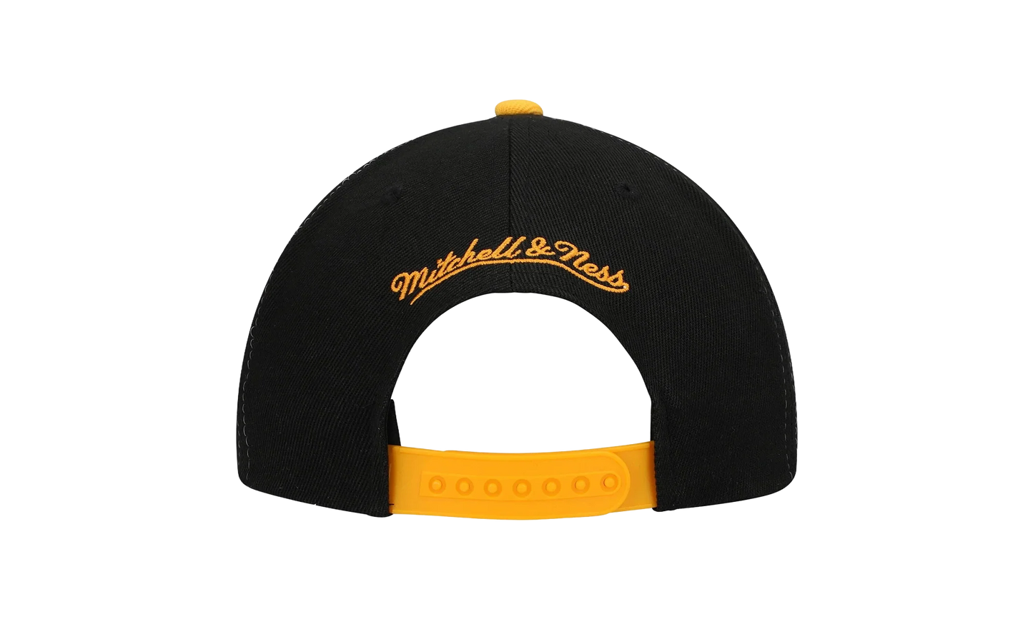 NCAA Sharktooth Snapback Cap "Tennessee Volunteers - Black / Orange" HHSS3304 UTNYYPPPBKOR
