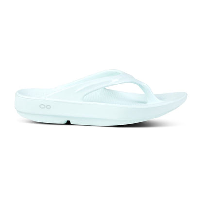 Women's OOlala Thong Sandal in Ice