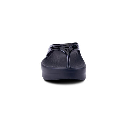 Women's OOmega OOlala Thong Sandal in Black