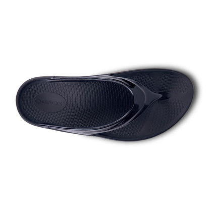 Women's OOmega OOlala Thong Sandal in Black
