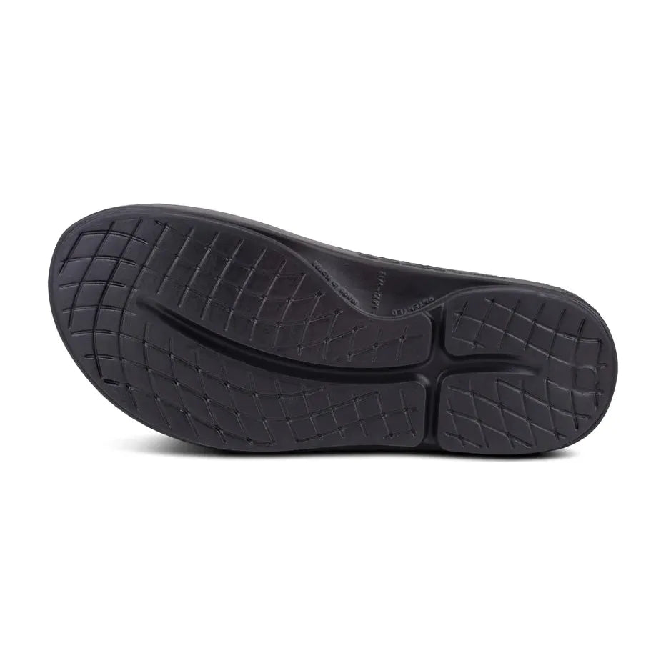 Unisex Ooahh Sports Sandals in Black Matte