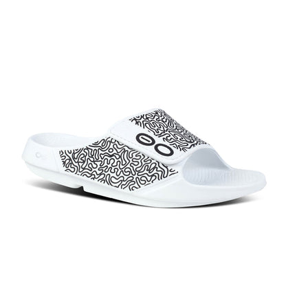 Unisex Ooahh Sports Flex Sandals in White Labyrinth