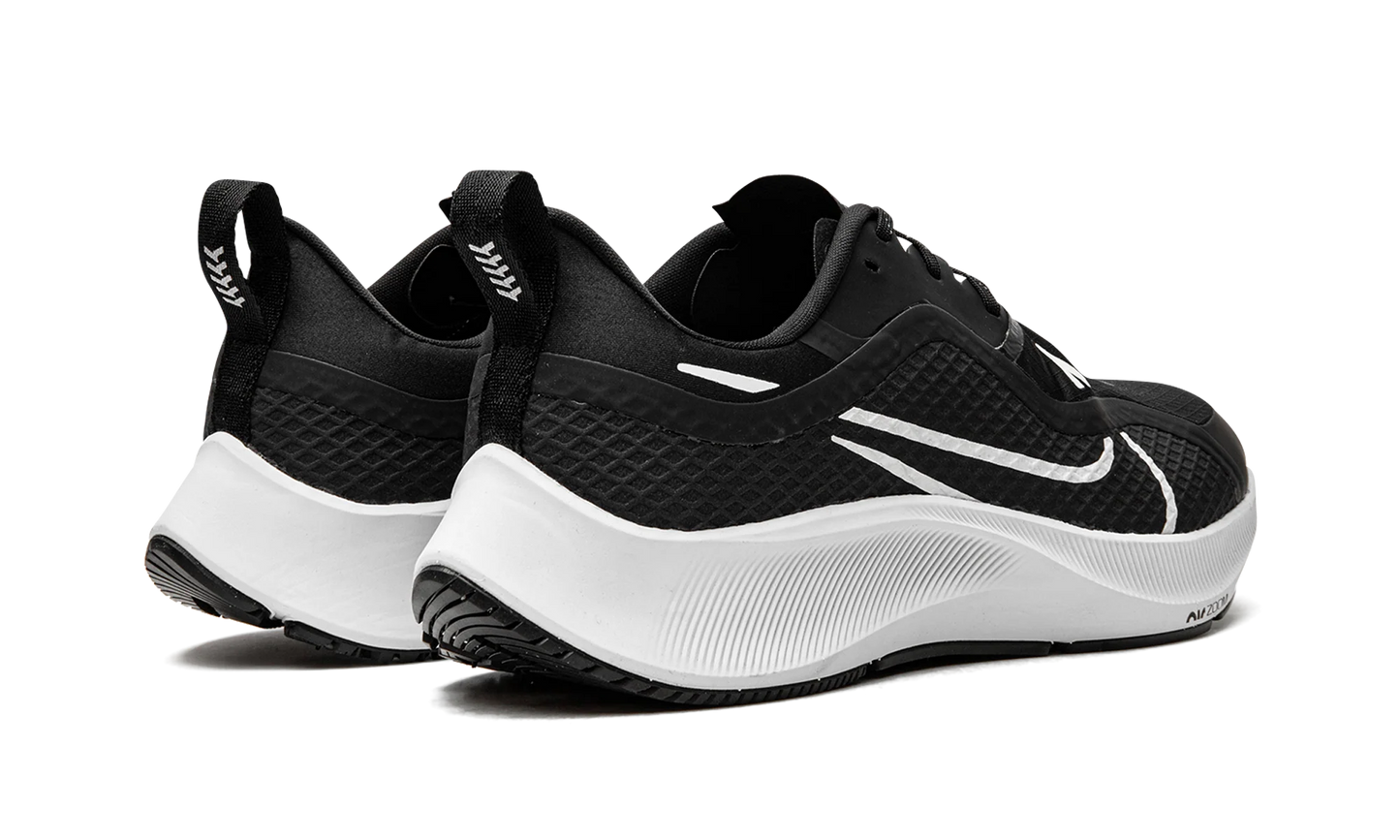 Nke Air Zoom Pegasus 37 Shield "Black/White" CQ7935 002