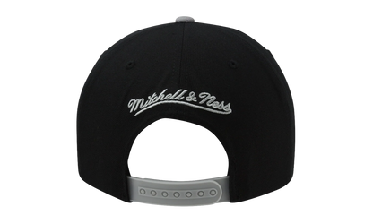 NBA XL Logo 2-Tone Snapback "San Antonio Spurs - Black" NM04ZMTC5SPURS