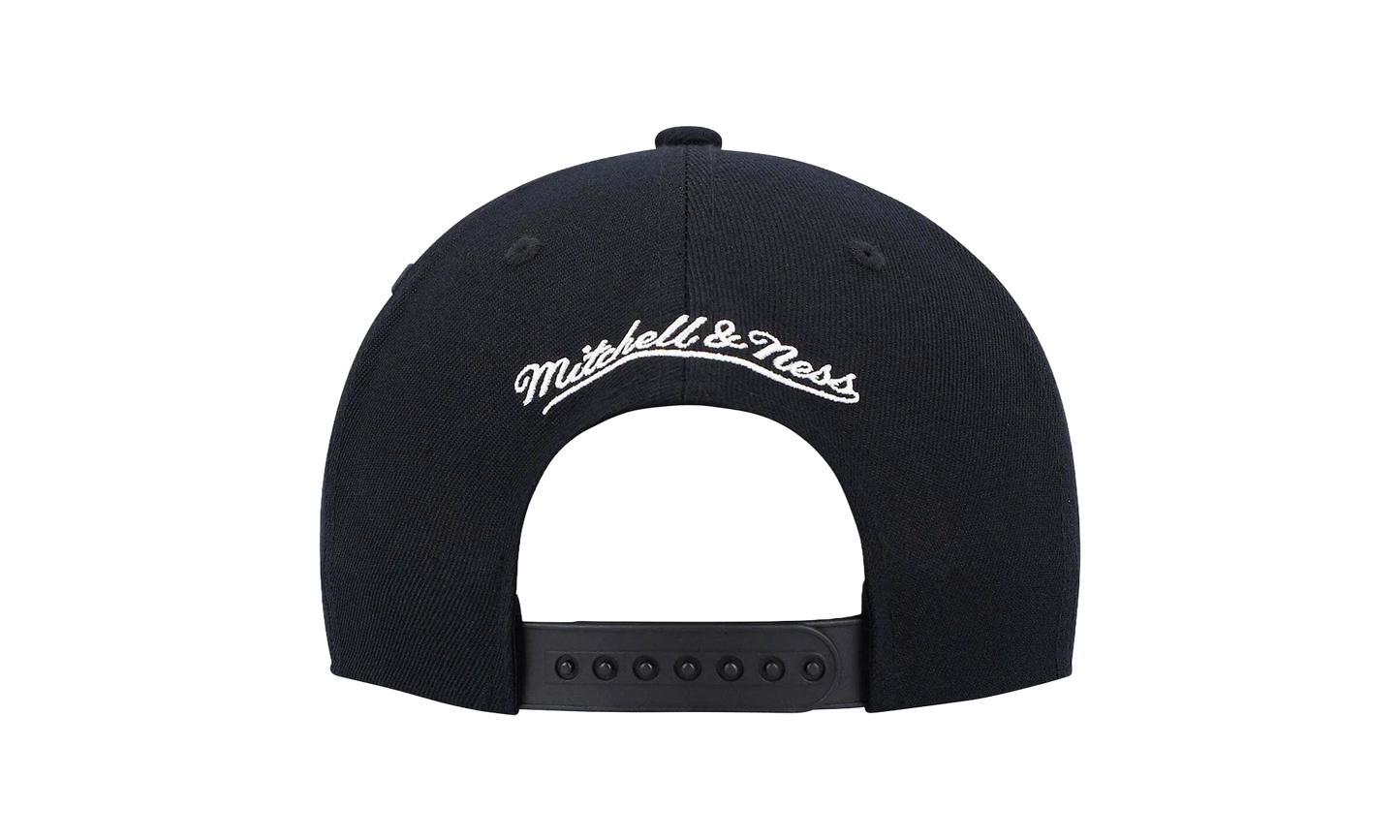 NBA Hardwood Classics Team Ground 2.0 Snapback Cap "Philadelphia 76ers - Black" HHSS3258 P76YYPPPBLCK